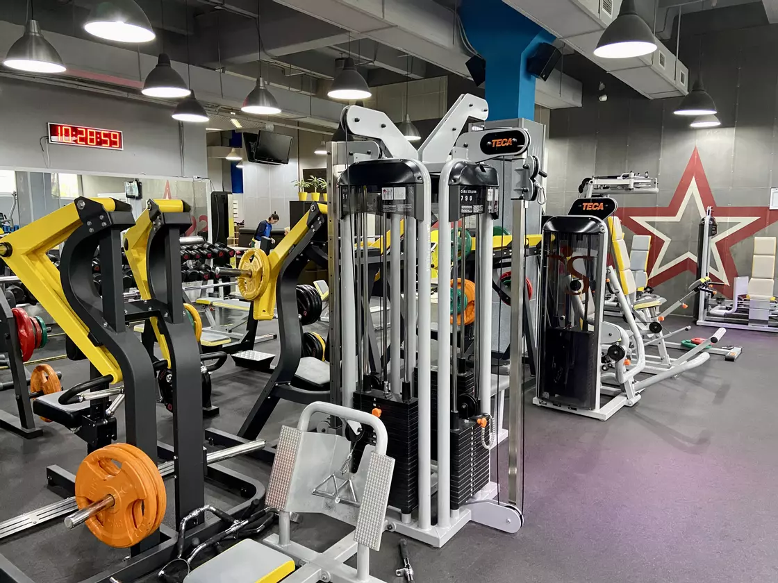 #4 Тренажерный зал