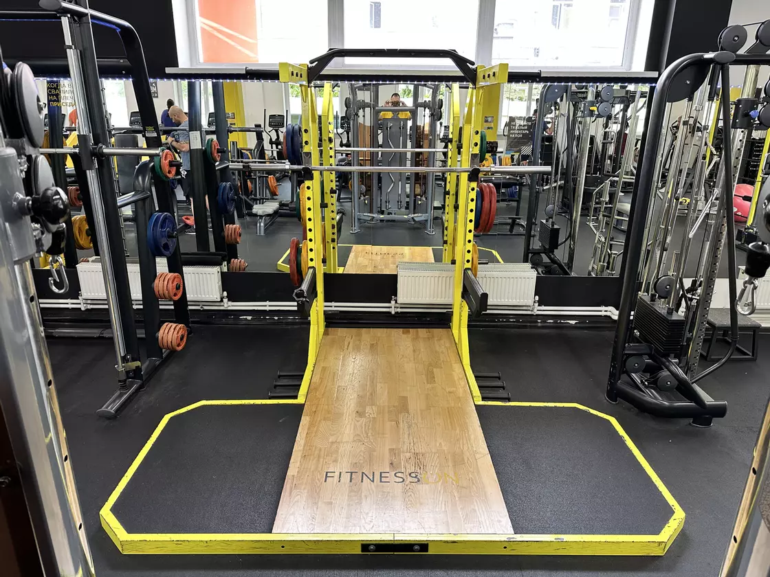 #2 Зона свободных весов